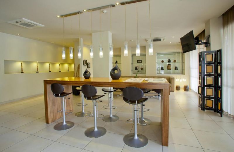 ALMOND BUSINESS SUITES фото 3