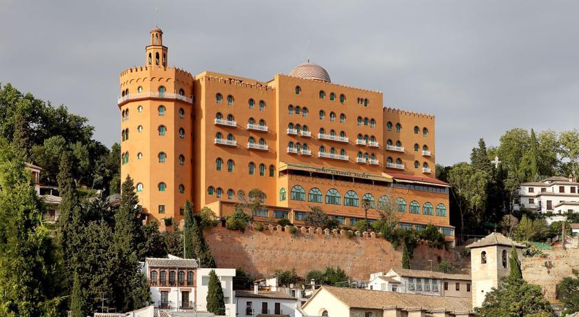 ALHAMBRA PALACE