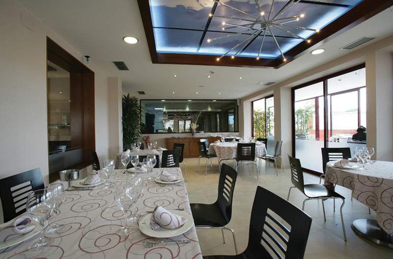 THE COOK BOOK GASTRO BOUTIQUE AND SPA (EX. VILLA MARISOL)