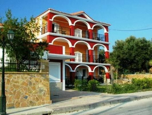 TSIOLIS STUDIOS APARTMENTS & LUXURY SUITES PLANOS