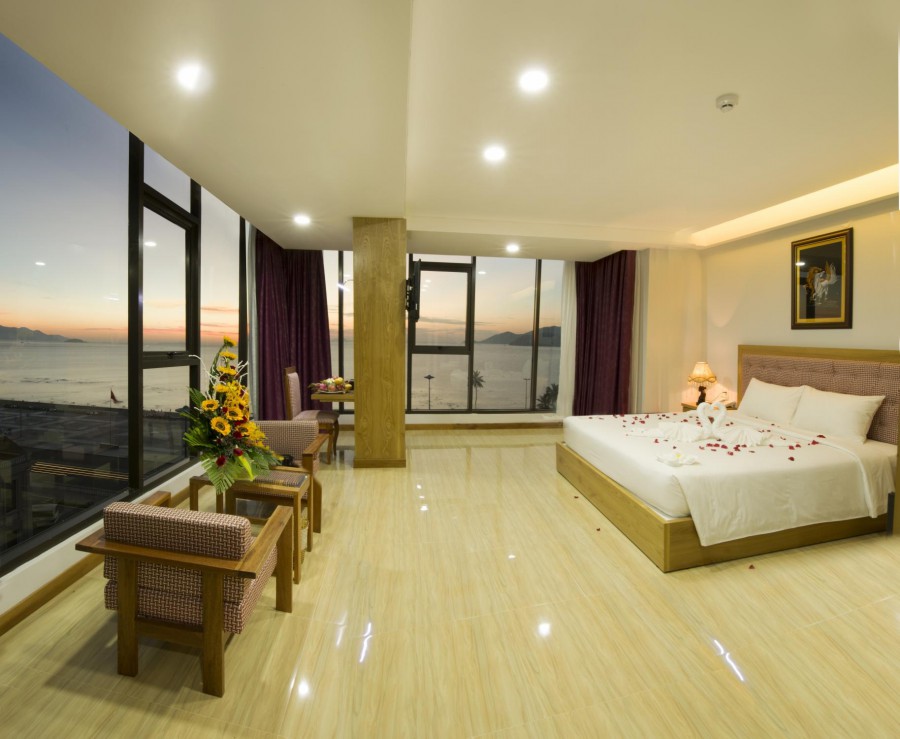 THE LIGHT NHA TRANG HOTEL фото 2