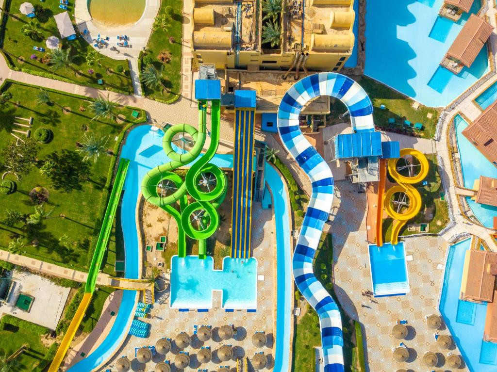 TITANIC BEACH SPA & AQUA PARK фото 2