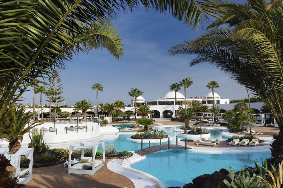 ELBA PREMIUM SUITES