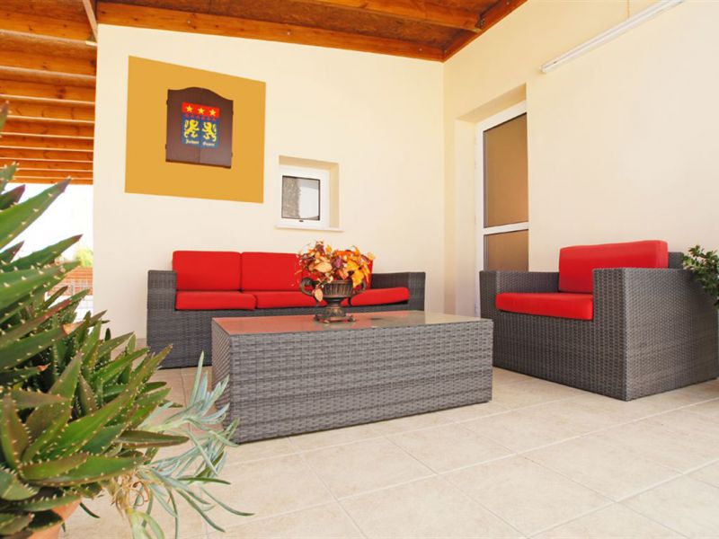 VILLAS2LET PERNERA фото 4