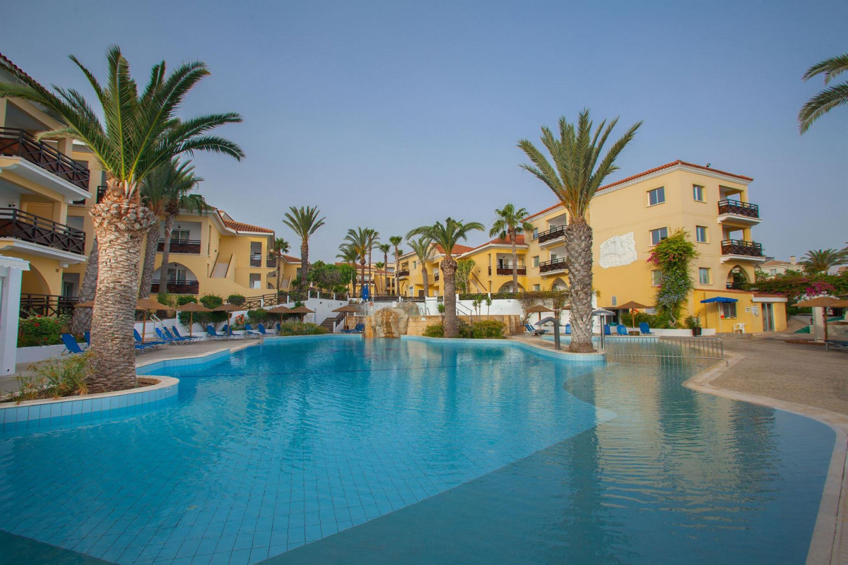 MALAMA BEACH HOLIDAY VILLAGE