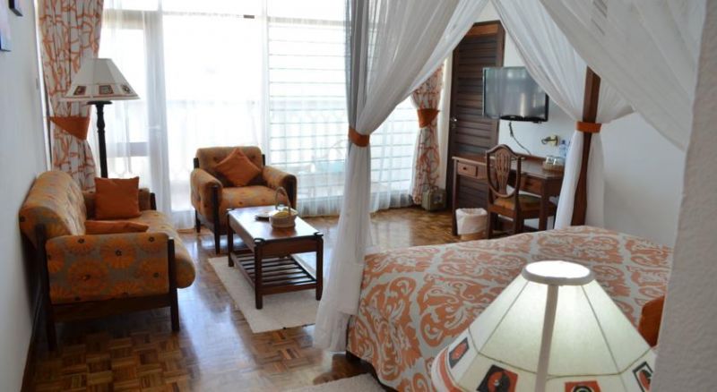 TRAVELLERS BEACH HOTEL & CLUB фото 2