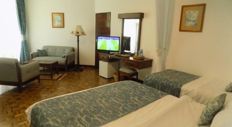 TRAVELLERS BEACH HOTEL & CLUB фото 3