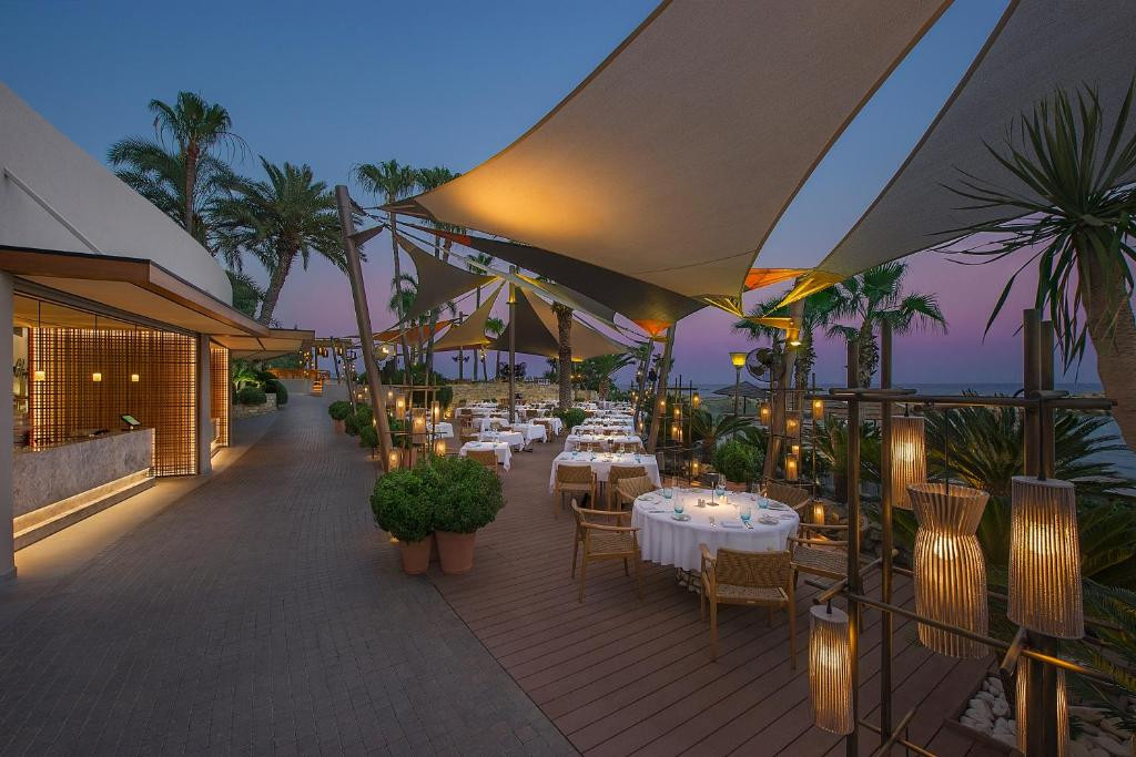 AMATHUS BEACH HOTEL LIMASSOL фото 3