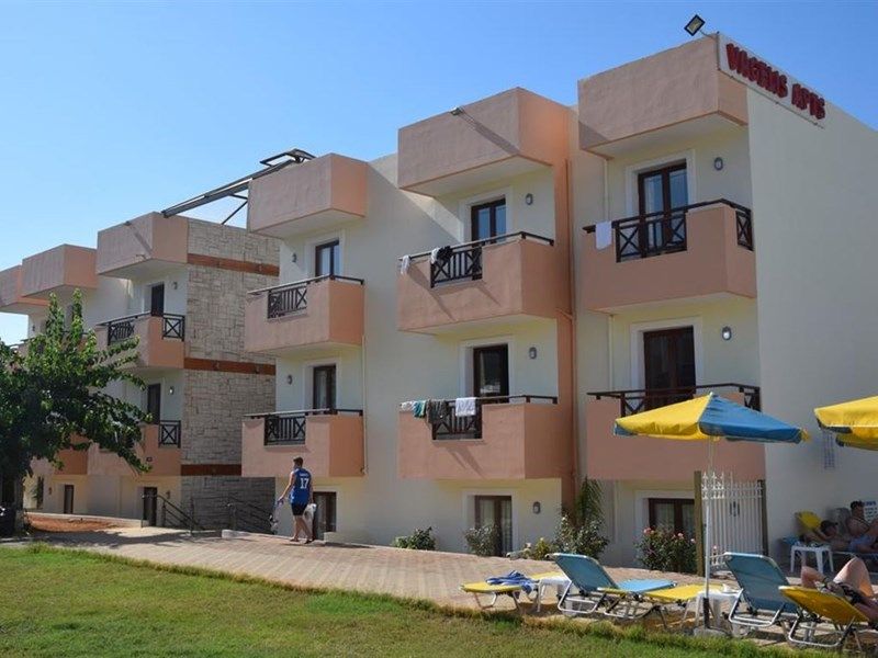 VAGELIS STUDIOS & APARTMENTS