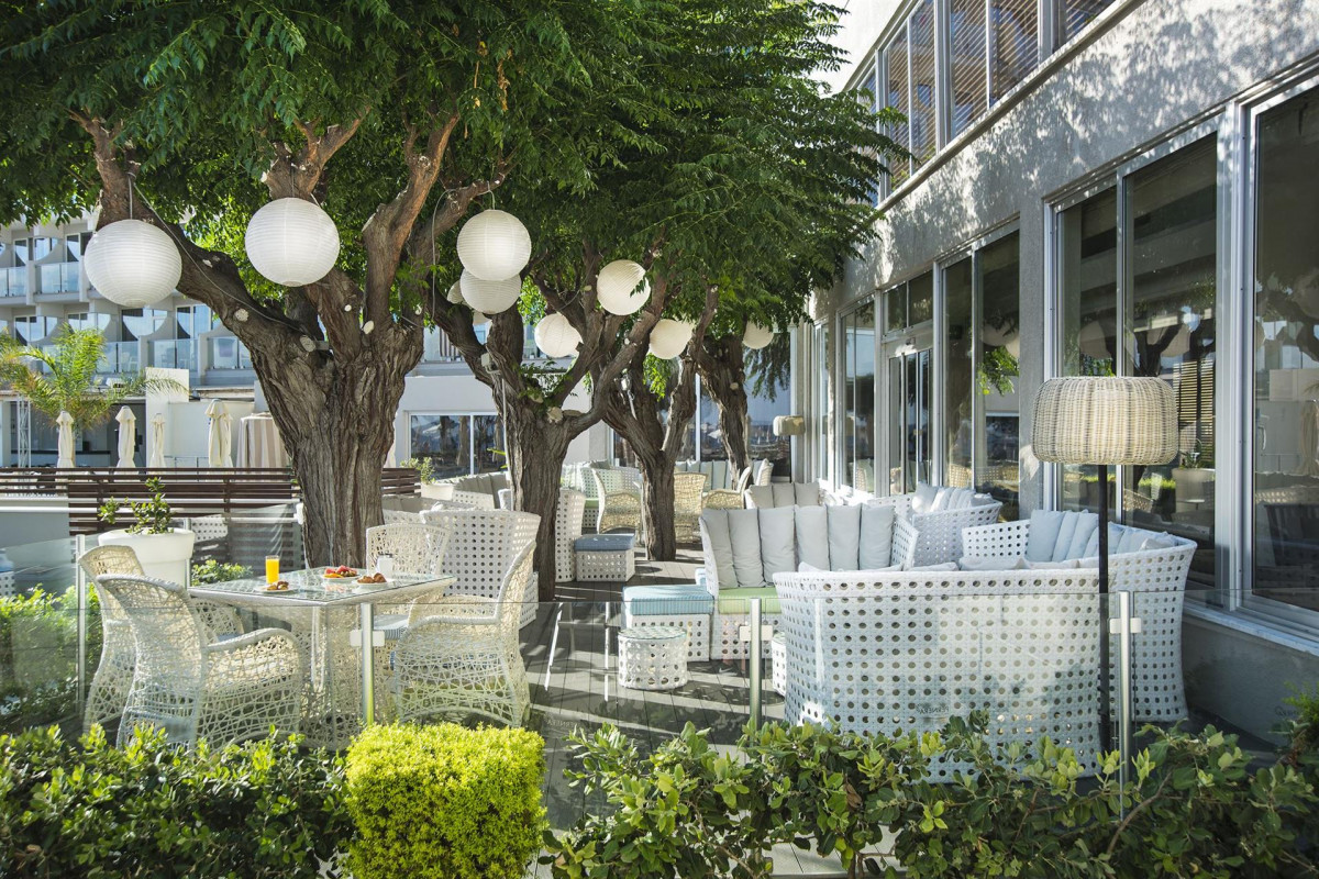 PERNERA BEACH HOTEL фото 4