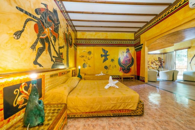 ROMAN фото 7