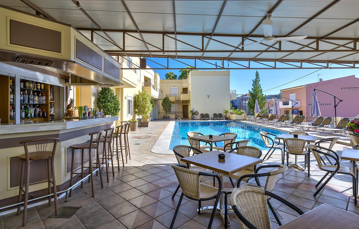 VERONICA HOTEL & SUITES фото 3