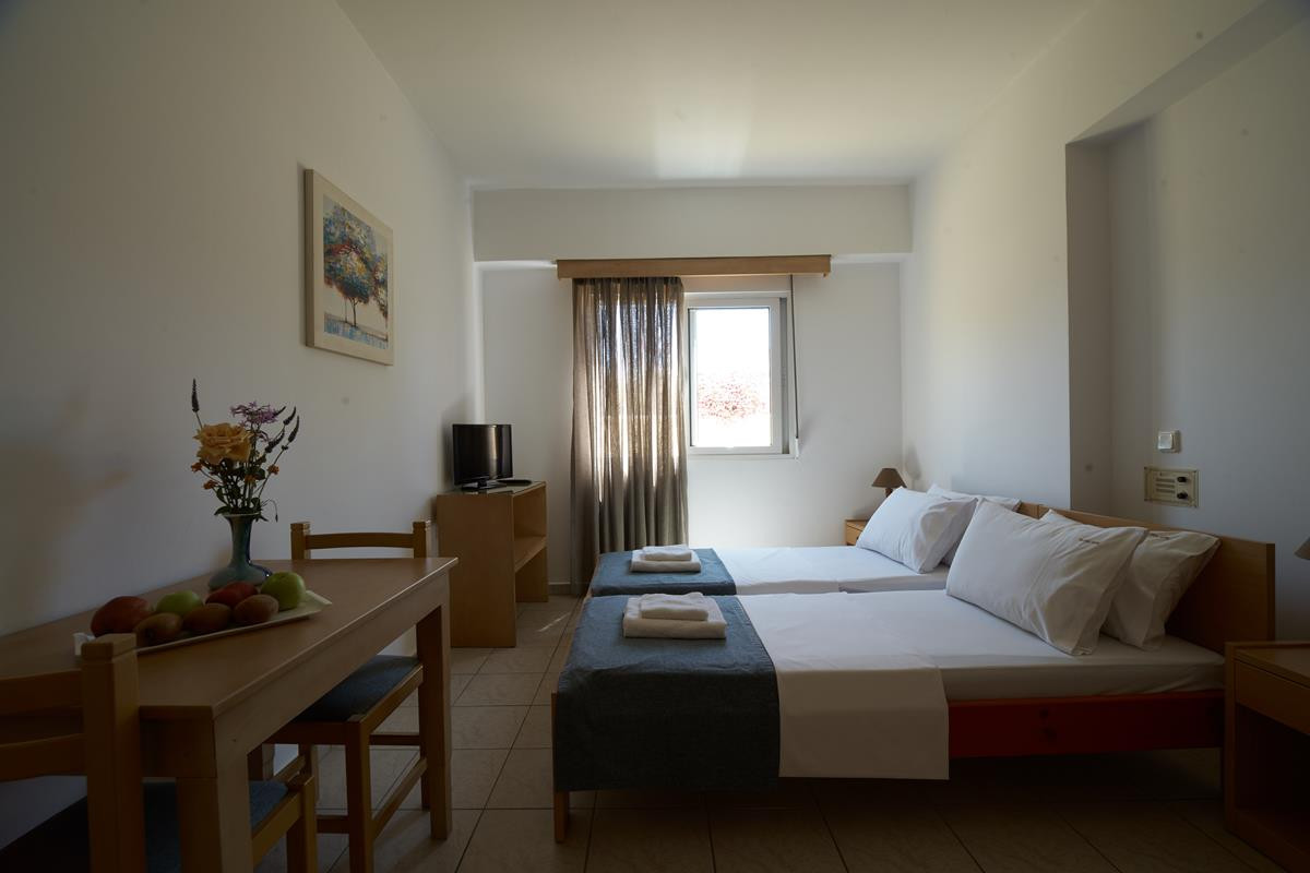 VERONICA HOTEL & SUITES фото 5