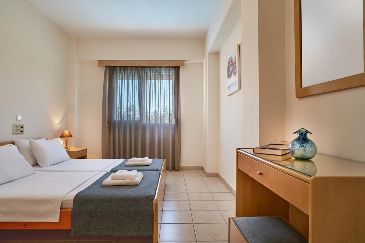 VERONICA HOTEL & SUITES фото 6