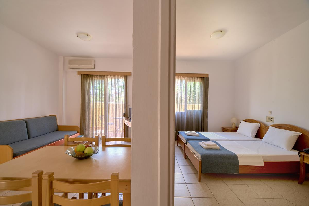 VERONICA HOTEL & SUITES фото 7