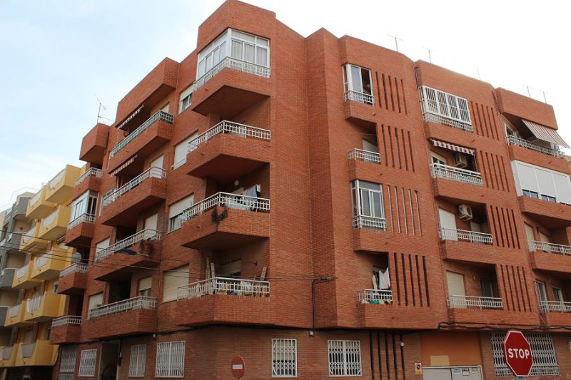 FUENSANTA APTS