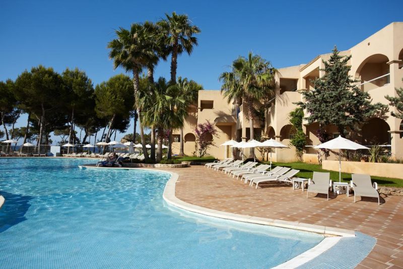 GRUPOTEL SANTA EULARIA & SPA
