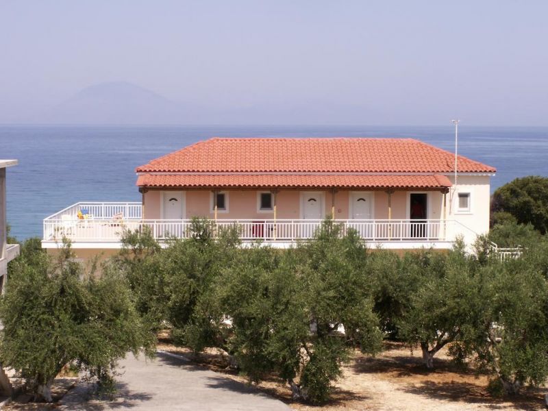 KASTRO BEACH APARTMENT фото 2