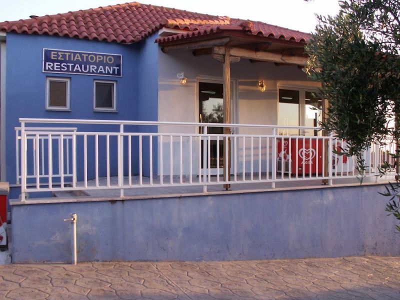 KASTRO BEACH APARTMENT фото 4