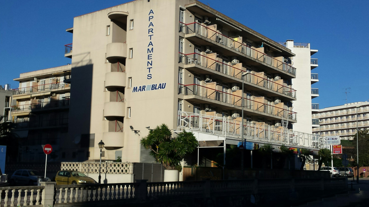 MAR BLAU APARTAMENTS