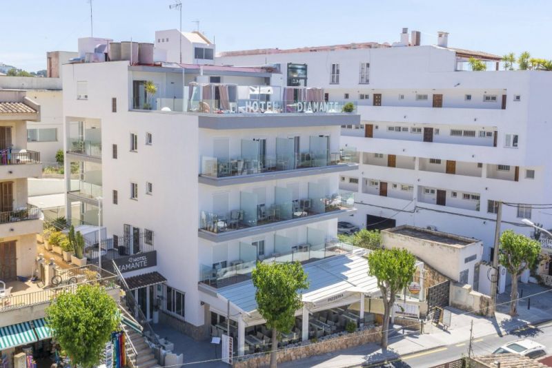 DIAMANTE HOSTAL RESIDENCIA