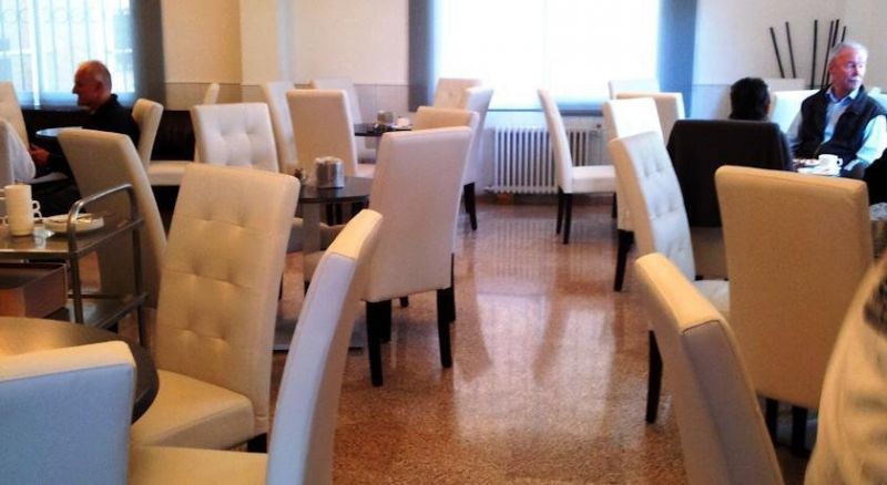 DIAMANTE HOSTAL RESIDENCIA фото 8