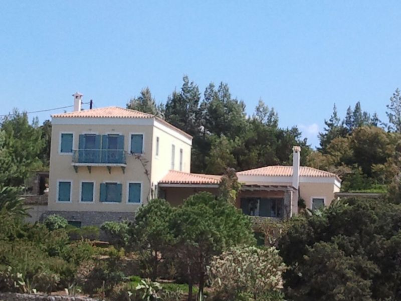 ELECTRA VILLAGE