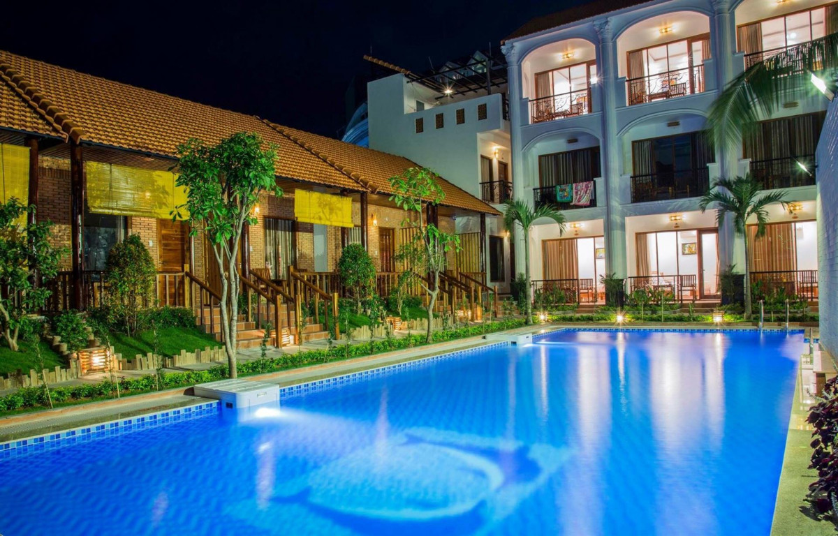 BLUE OCEAN HOTEL