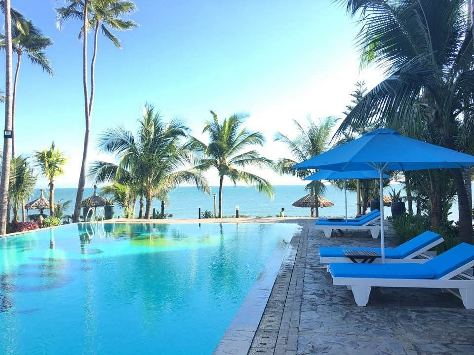 RAVENALA MUINE RESORT
