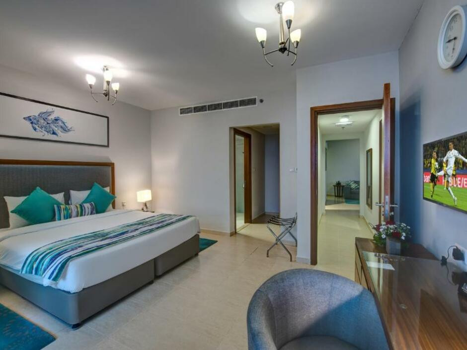 CITY STAY BEACH HOTEL APARTMENT фото 3