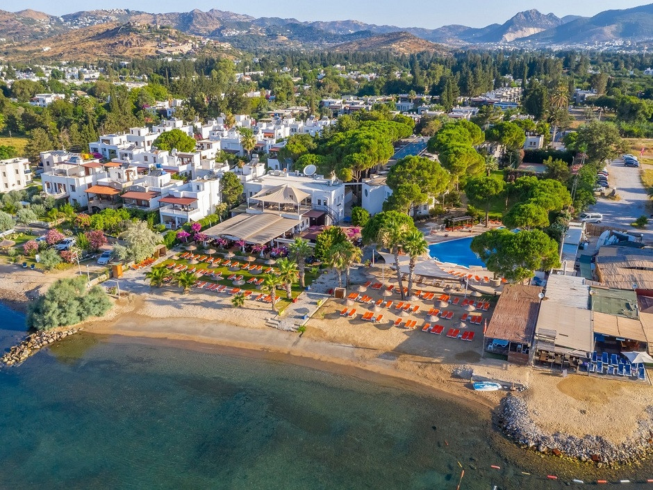 SEA SIDE BEACH CLUB