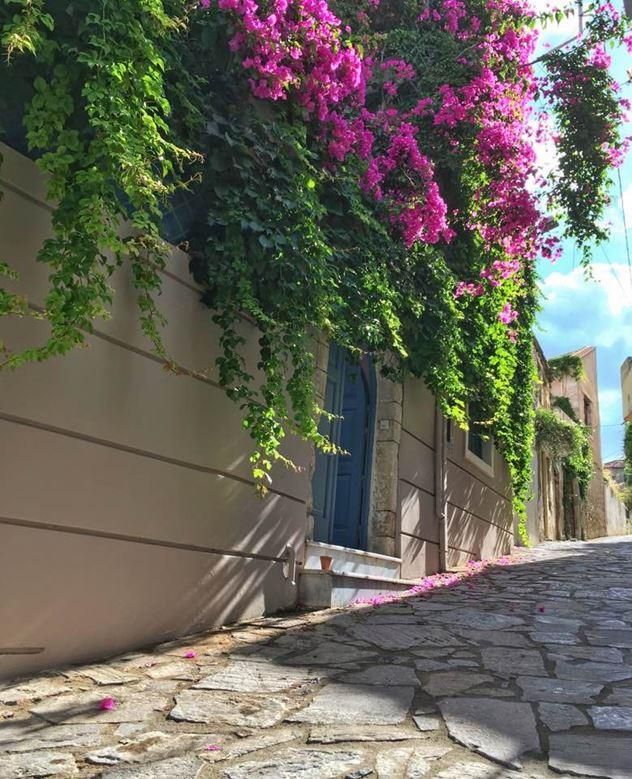 VILLA ATHENA фото 3