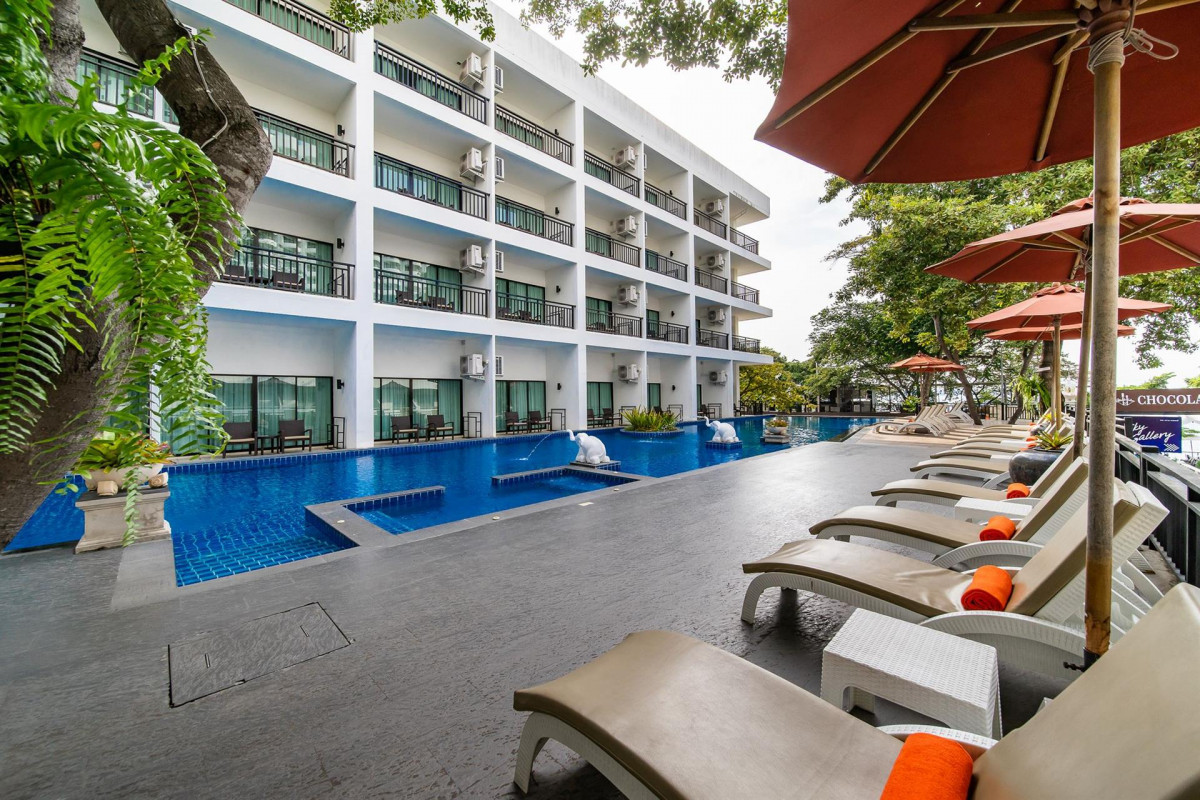 COSY BEACH HOTEL фото 4