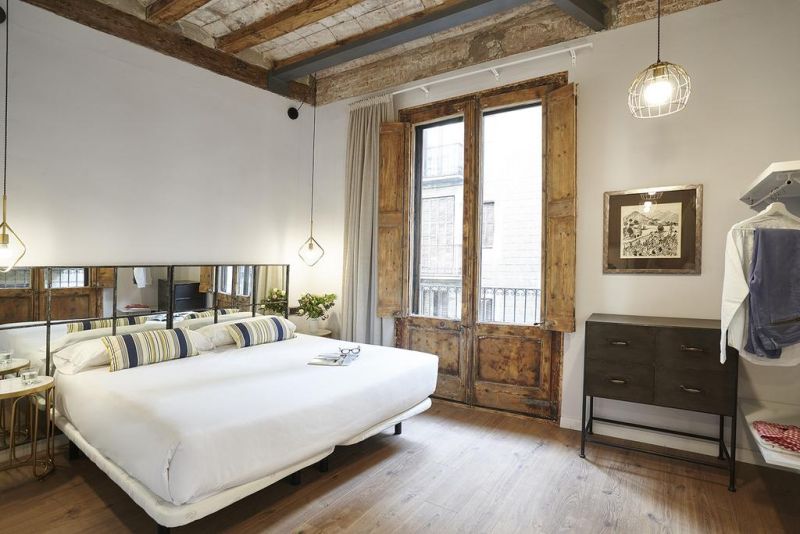 AINB GOTHIC JAUME I фото 2