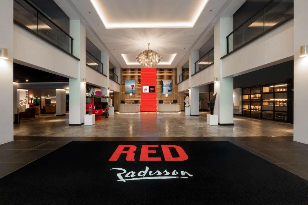 RADISSON RED PHUKET PATONG BEACH (EX.SWISSOTEL RESORT PHUKET PATONG BEACH) фото 6