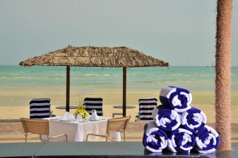 DHAFRA BEACH фото 4