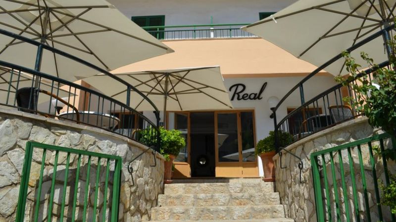 VILLA REAL APT фото 3