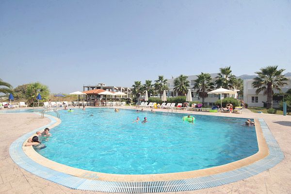 IRINA BEACH фото 4