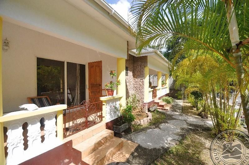 ACQUARIO SELF CATERING APARTMENTS GUEST HOUSE фото 8