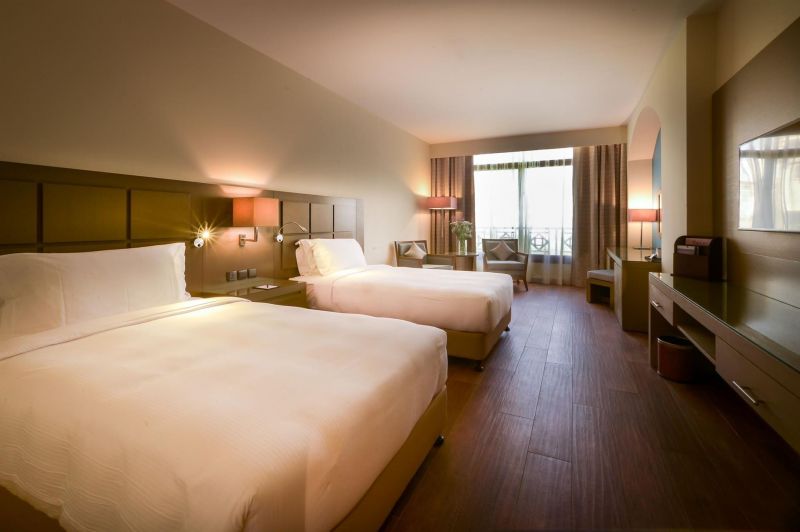 THE VILLAGE AT THE COVE ROTANA RESORT фото 3