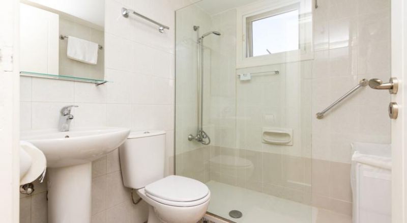 LARNACA GOLDEN BEACH APTS фото 8