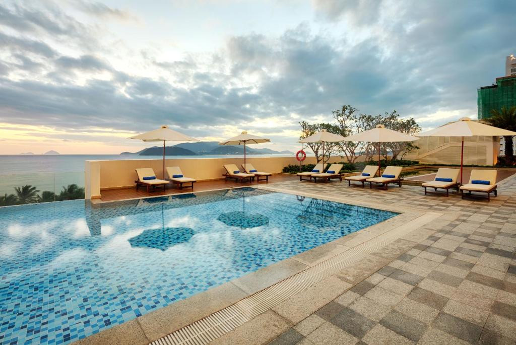 VINPEARL BEACHFRONT NHA TRANG фото 2