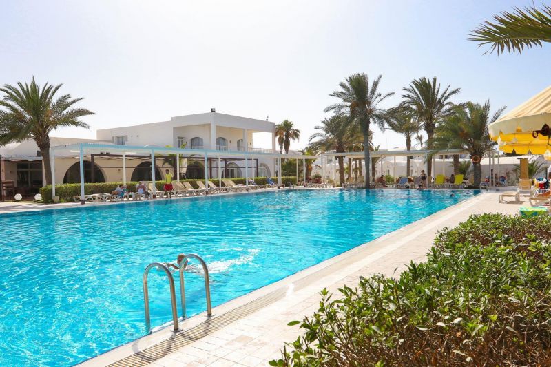 RIADH MENINX DJERBA