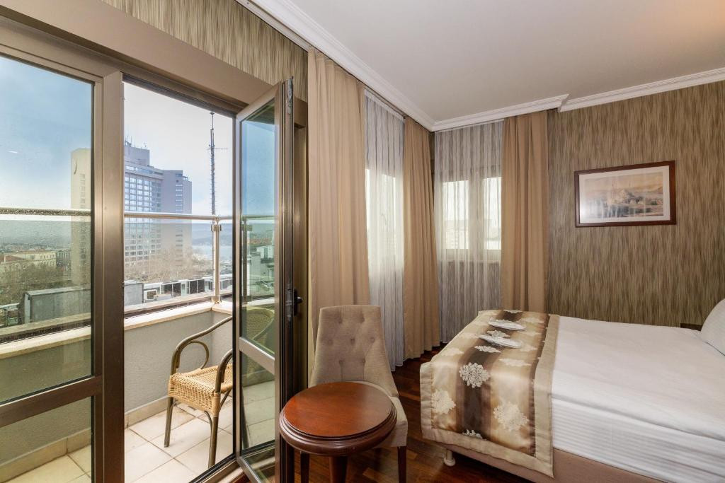 CRESTIUM TAKSIM PRIVE & SPA (EX. NOVA PLAZA BOUTIQUE HOTEL & SPA) фото 2