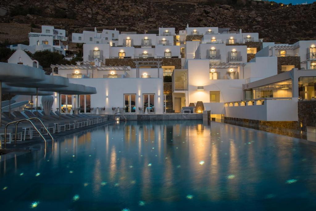 MYKONOS RIVIERA HOTEL & SPA