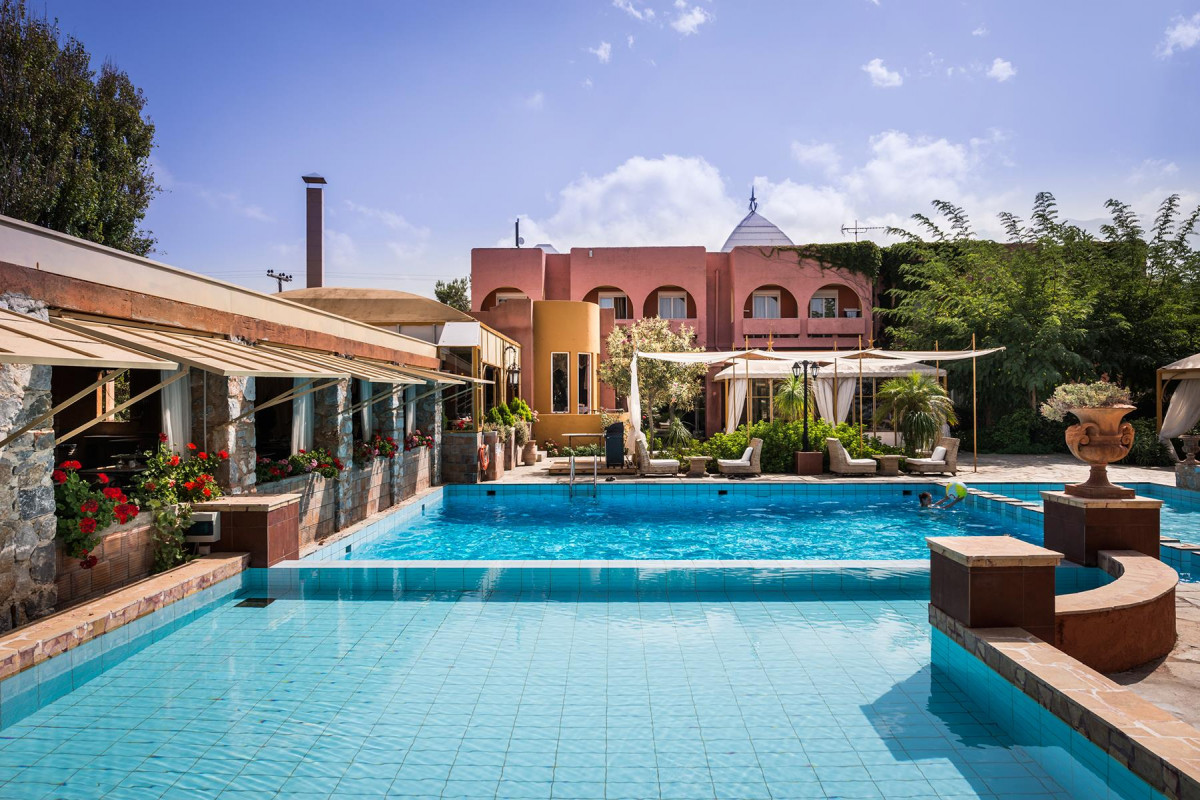 ORPHEAS RESORT
