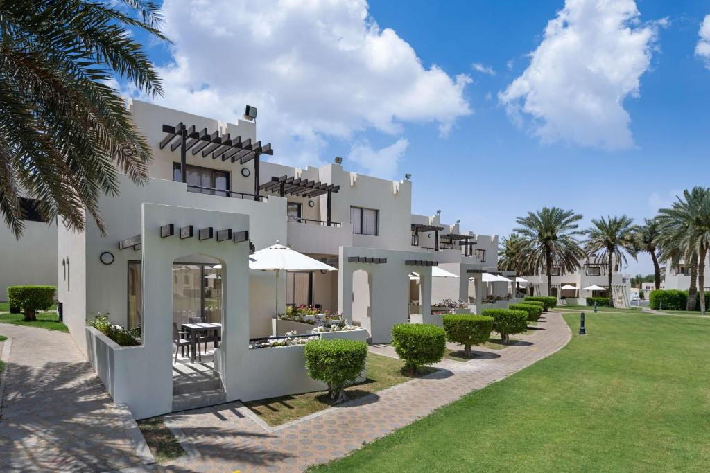RADISSON BLU HOTEL & RESORT AL AIN фото 3