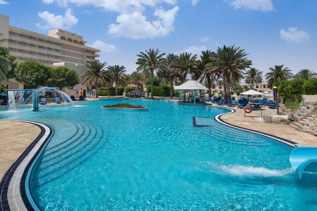 RADISSON BLU HOTEL & RESORT AL AIN фото 8