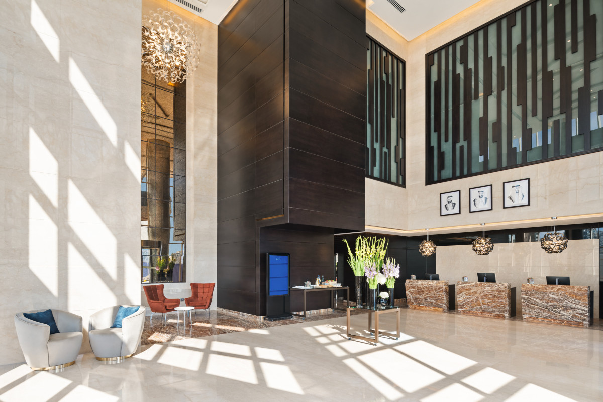 RADISSON BLU HOTEL DUBAI CANAL VIEW фото 4