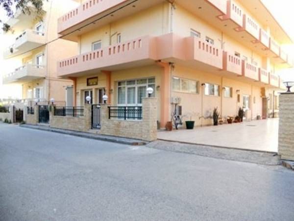 VOLANAKIS APRTMENTS
